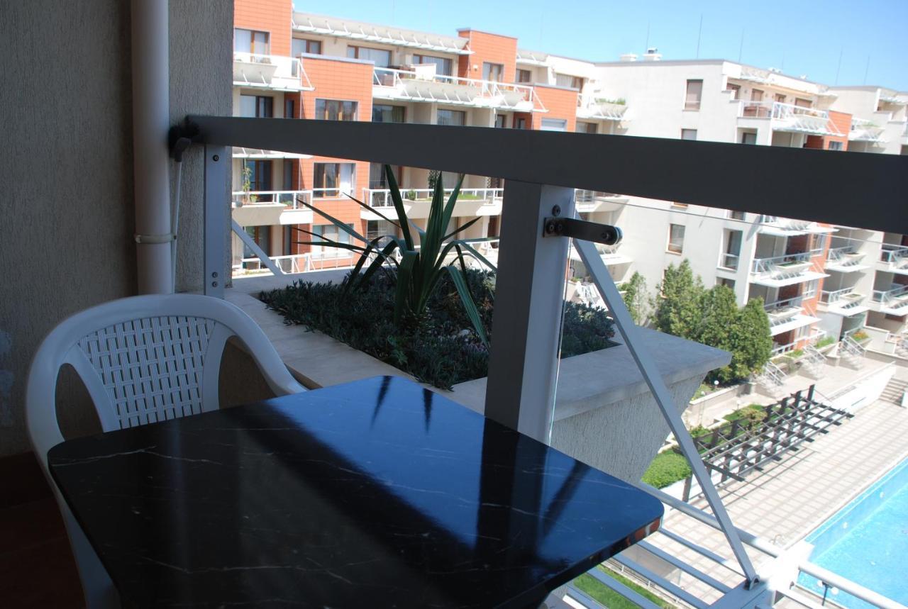 Helios Beach Pomorie Bagian luar foto