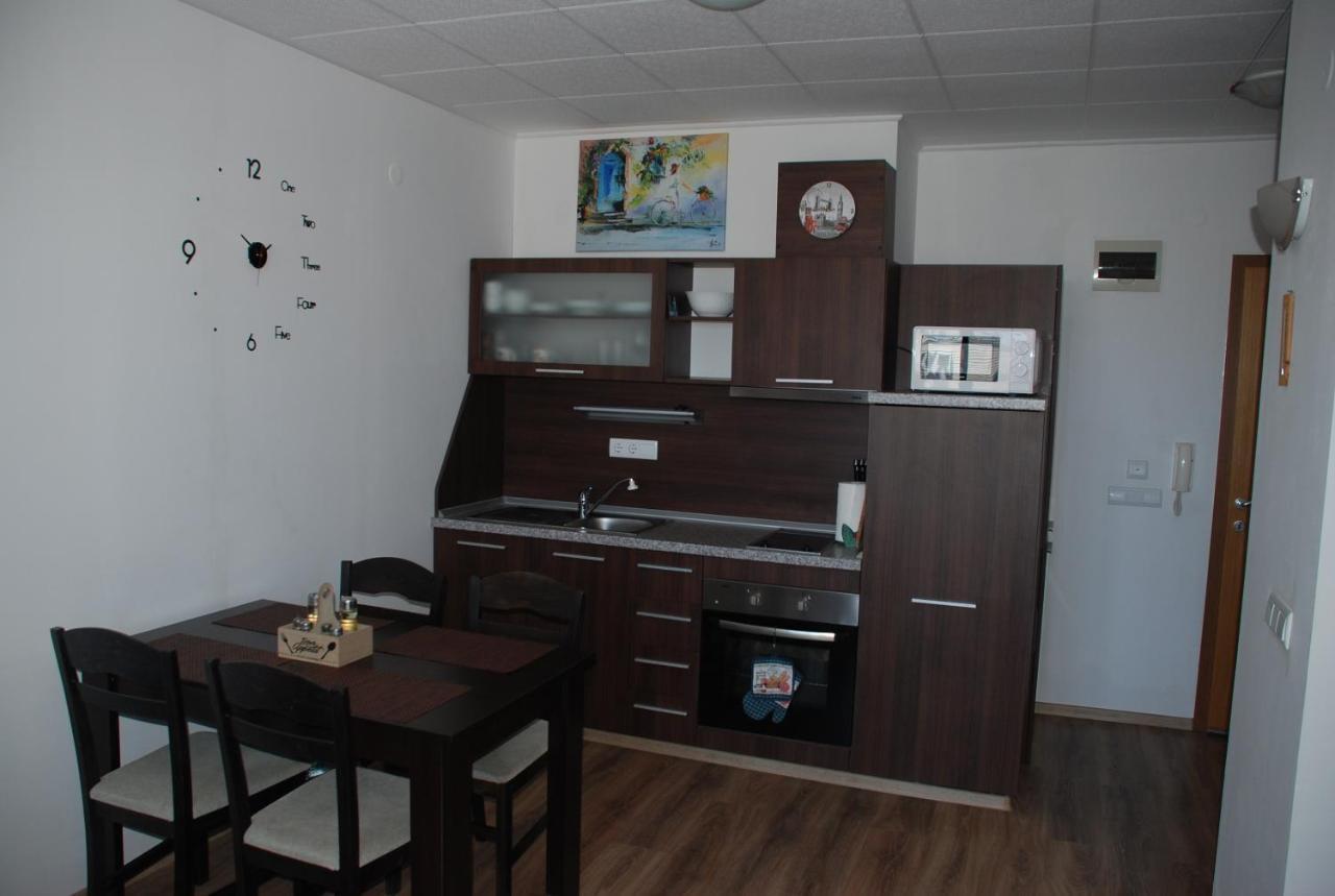 Helios Beach Pomorie Bagian luar foto