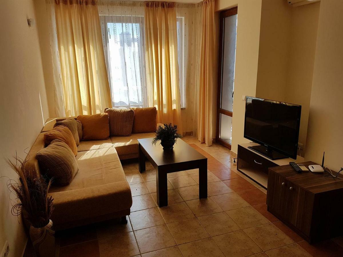 Helios Beach Pomorie Bagian luar foto